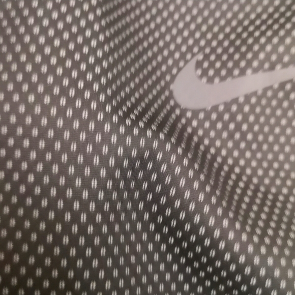 Nike sweatpants, never worn - Picture 2 of 3